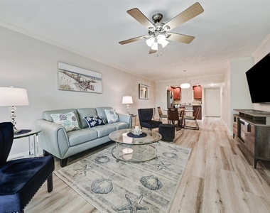773 Jeffery Street - Photo Thumbnail 9
