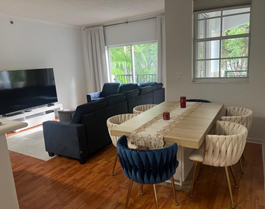 3205 Ne 184th Street - Photo Thumbnail 4