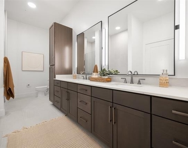 7532 East Grand Avenue - Photo Thumbnail 6