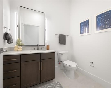 7532 East Grand Avenue - Photo Thumbnail 11