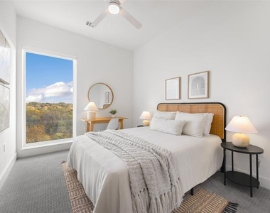7532 East Grand Avenue - Photo Thumbnail 9