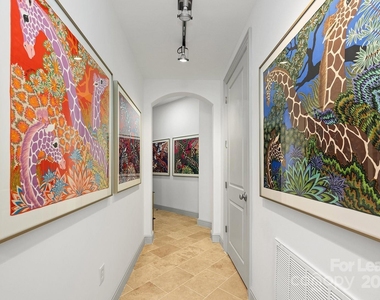125 W Tremont Avenue - Photo Thumbnail 30