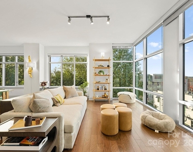 125 W Tremont Avenue - Photo Thumbnail 32