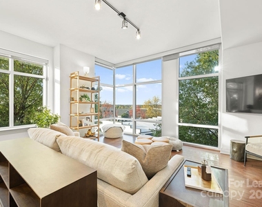 125 W Tremont Avenue - Photo Thumbnail 22