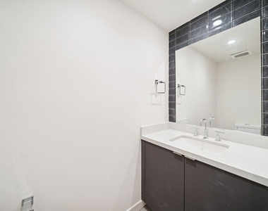 1051 S Corning Street - Photo Thumbnail 7