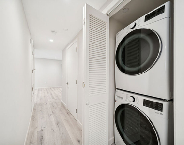 1051 S Corning Street - Photo Thumbnail 13