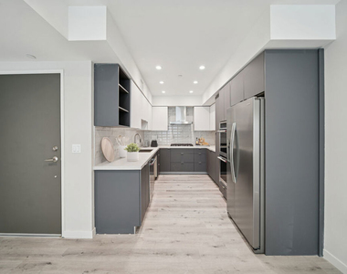 1051 S Corning Street - Photo Thumbnail 3
