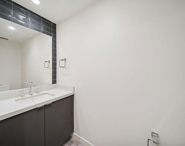 1051 S Corning Street - Photo Thumbnail 7