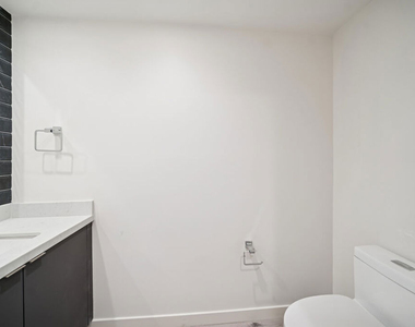1051 S Corning Street - Photo Thumbnail 8