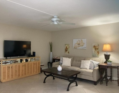 445 Saxony Way - Photo Thumbnail 1