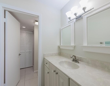 4250 N Highway A1a - Photo Thumbnail 17