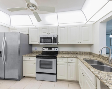 4250 N Highway A1a - Photo Thumbnail 3