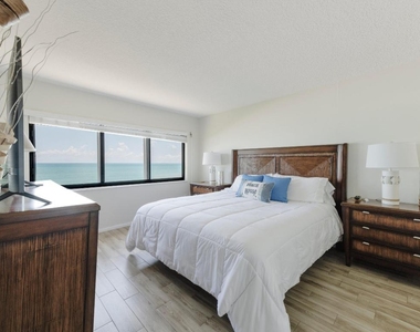 4250 N Highway A1a - Photo Thumbnail 14
