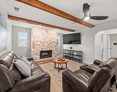 762 Se River Lane - Photo Thumbnail 36
