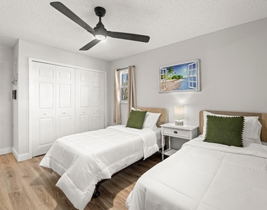 762 Se River Lane - Photo Thumbnail 14
