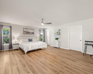 762 Se River Lane - Photo Thumbnail 22