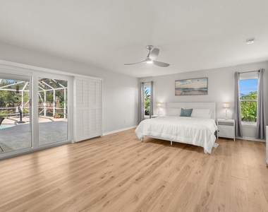 762 Se River Lane - Photo Thumbnail 21