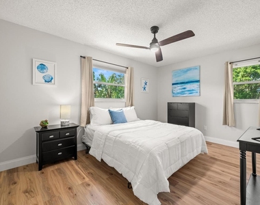 762 Se River Lane - Photo Thumbnail 12