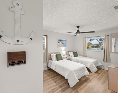 762 Se River Lane - Photo Thumbnail 11