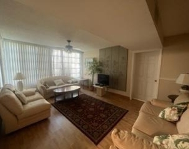 3826 Whitehall Drive - Photo Thumbnail 12