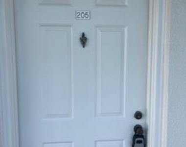 3826 Whitehall Drive - Photo Thumbnail 5