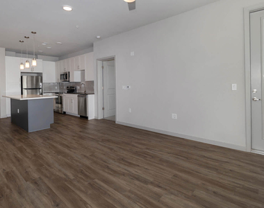 2870 Arapahoe Rd - Photo Thumbnail 11