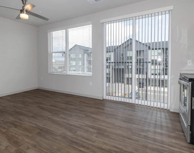 2870 Arapahoe Rd - Photo Thumbnail 15
