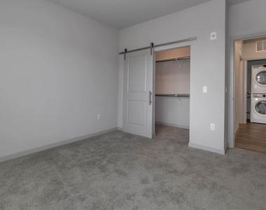 2870 Arapahoe Rd - Photo Thumbnail 68