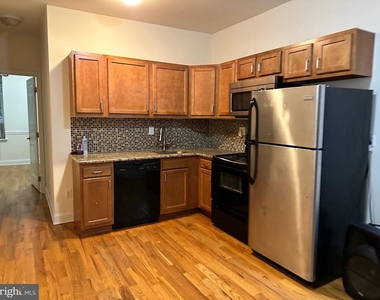 2258 N Park Avenue - Photo Thumbnail 3