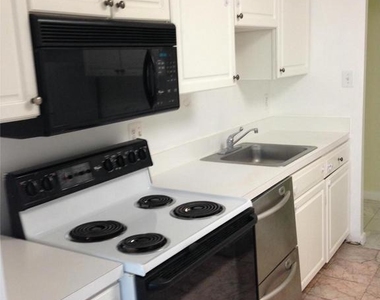 5817 Edson Lane - Photo Thumbnail 3