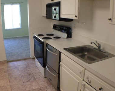 5817 Edson Lane - Photo Thumbnail 5