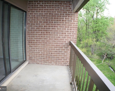 5817 Edson Lane - Photo Thumbnail 15