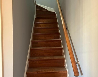 1169 Morse Street Ne - Photo Thumbnail 6