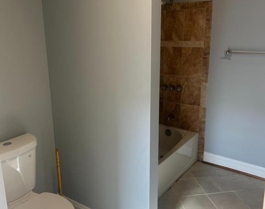 1169 Morse Street Ne - Photo Thumbnail 10