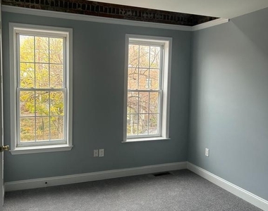 1169 Morse Street Ne - Photo Thumbnail 11