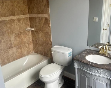 1169 Morse Street Ne - Photo Thumbnail 12