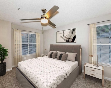 9200 Roberts Drive - Photo Thumbnail 11