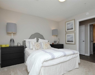 9200 Roberts Drive - Photo Thumbnail 9