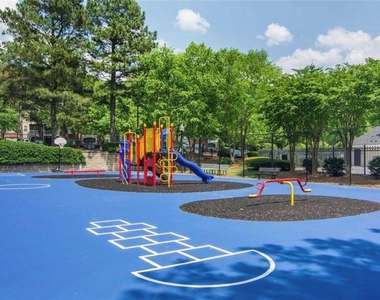 9200 Roberts Drive - Photo Thumbnail 19