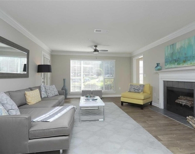 9200 Roberts Drive - Photo Thumbnail 5