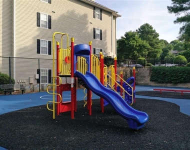9200 Roberts Drive - Photo Thumbnail 21