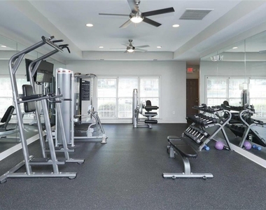 9200 Roberts Drive - Photo Thumbnail 25