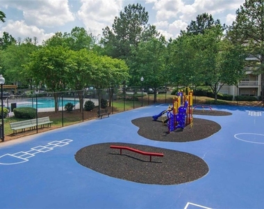 9200 Roberts Drive - Photo Thumbnail 28
