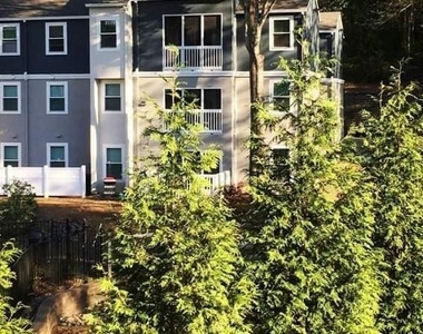 7100 Roswell Road - Photo Thumbnail 12