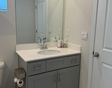 1177 Sunny Lake Drive - Photo Thumbnail 16