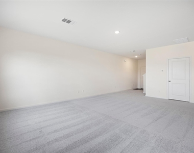 8807 Vacek Crossing Way - Photo Thumbnail 8
