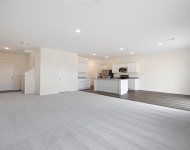 8807 Vacek Crossing Way - Photo Thumbnail 9