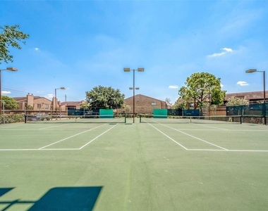 10555 Turtlewood Court - Photo Thumbnail 45