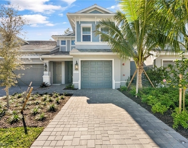 2640 Seychelles Circle - Photo Thumbnail 2
