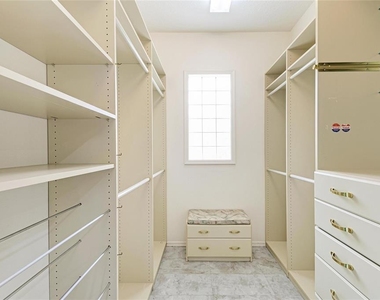 4540 Kipling Circle - Photo Thumbnail 34